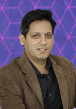  Vivek Jain